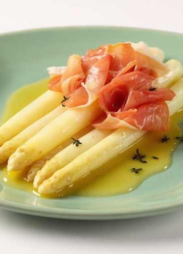Witte asperges koken